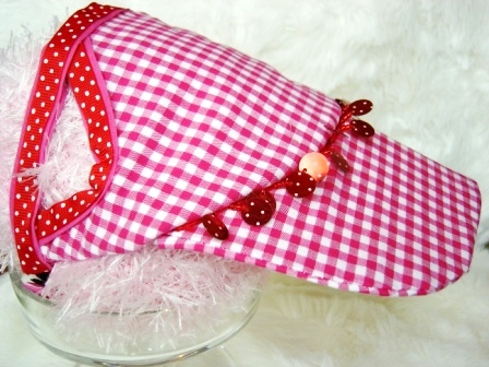 Fifiany & Co. Red and White Check Sun Visor Pet Accessories for Cats and Dogs